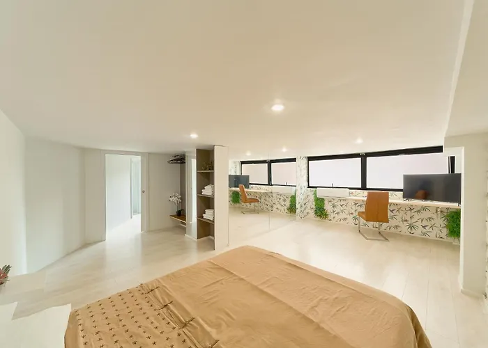 Kosta Homes - Duplex Near The Apartment Torremolinos