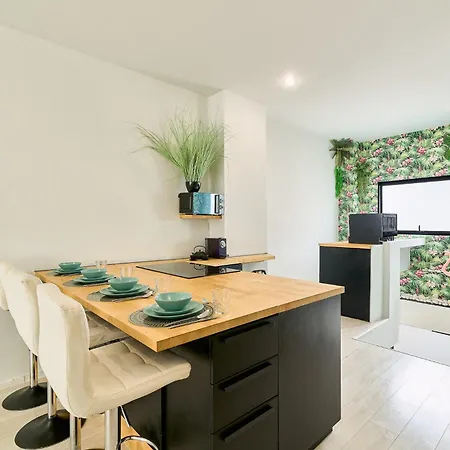 Kosta Homes - Duplex Near The *